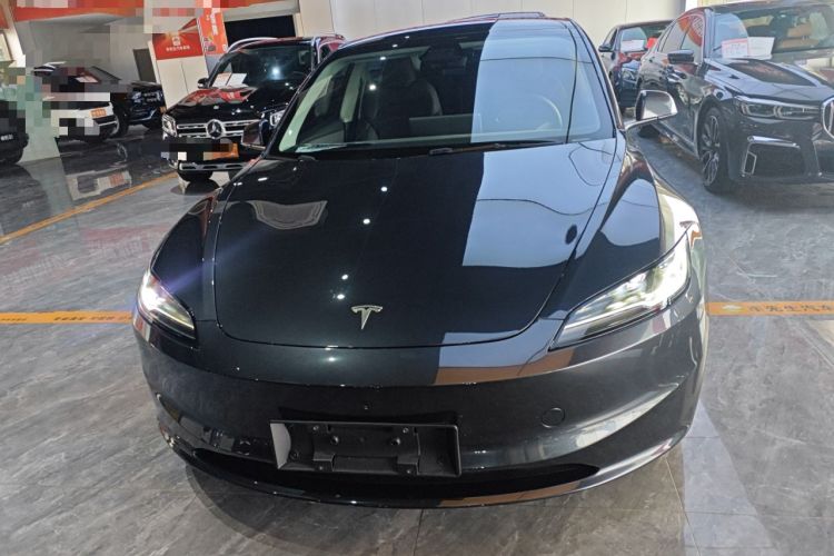 Used Tesla Model 3 2023 Rear-Wheel-Drive Version Front