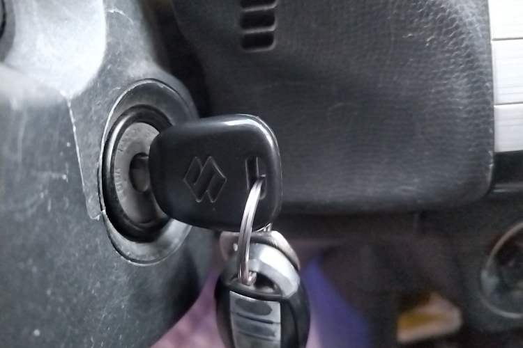 Used Suzuki Swift 2013 1.5L Automatic Standard Edition