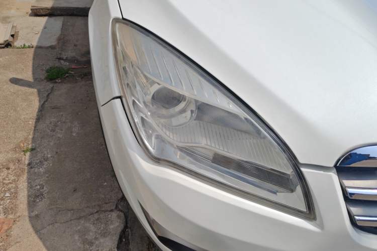 Used Changan CS35 2012 1.6L Manual Luxury Model China IV Standard
