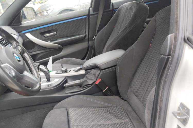 Used BMW 4 Series 2017 425i Gran Coupe Leading Model with M Sport Package Left Front Seat