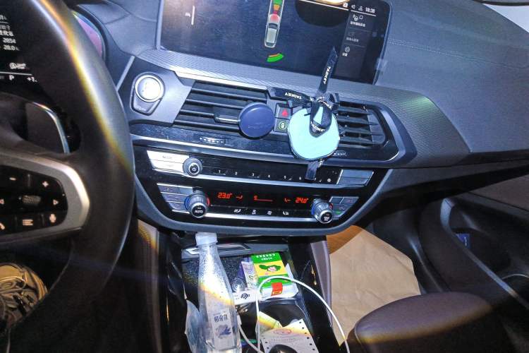 Used BMW X4 2020 xDrive25i M Sport Package Audio And AC Panel