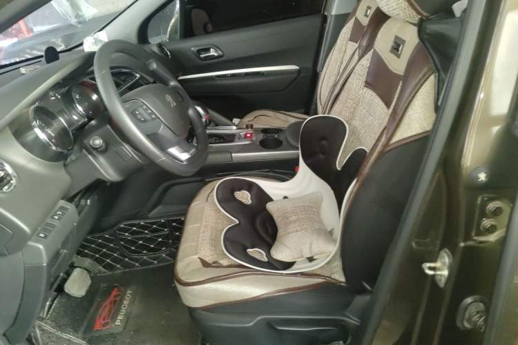 Used Peugeot 3008 2018 2.0L Automatic Classic Edition Left Front Seat