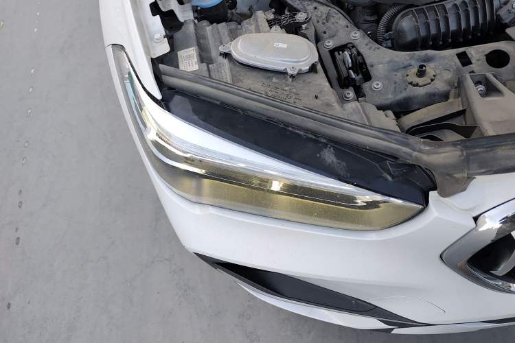 Used BMW X1 2022 xDrive25Li Luxury Model Right Front Headlight