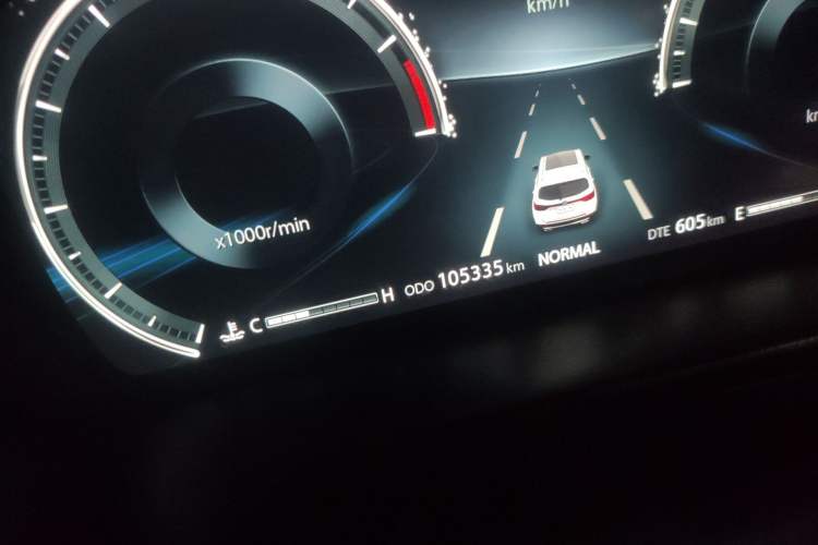 Used CHANGAN CS75 2018 280T Automatic Smart Model China V Standard
