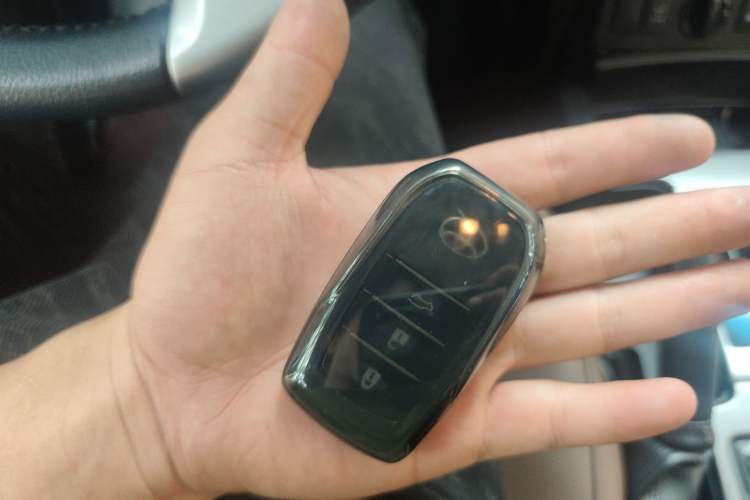 Used Toyota Prado 2016 3.5L Automatic TX-L NAVI