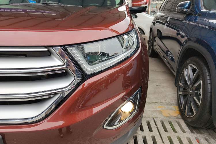 Used Ford Edge 2016 EcoBoost 245 Four-Wheel Drive Titanium 7-Seater