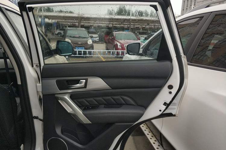 Used Haval H2 2016 Red-Label 1.5T Automatic Two-Wheel Drive Luxury Model