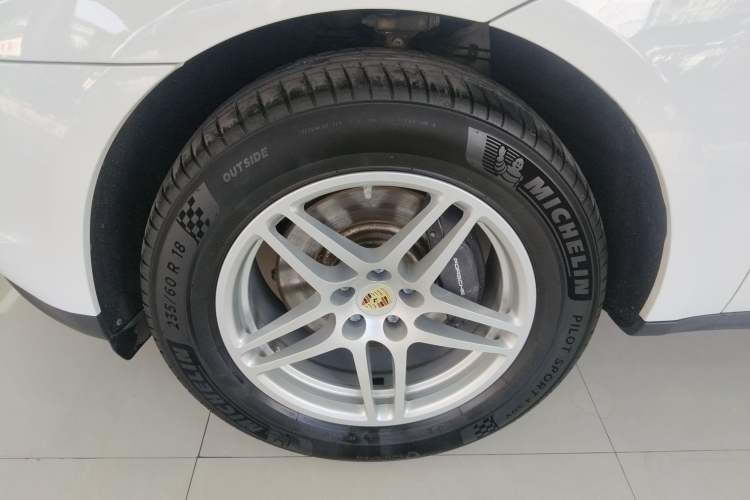 Used Porsche Macan 2021 Macan 2.0T