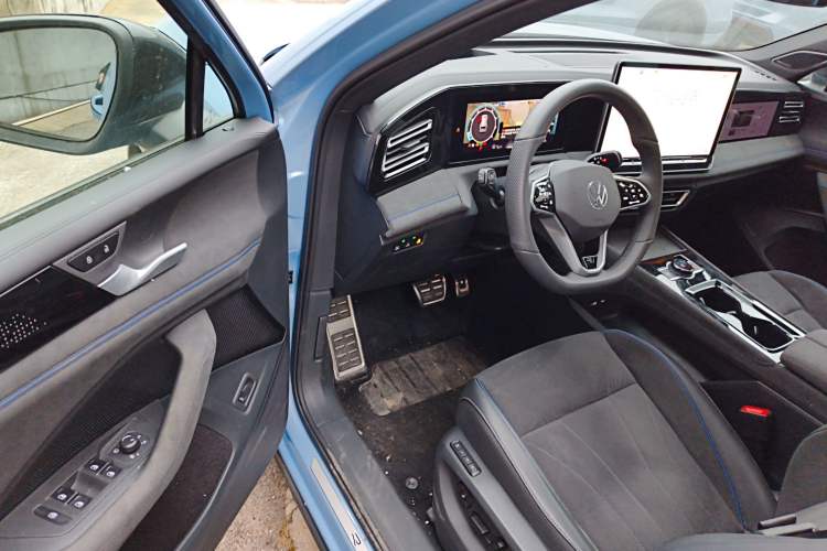 Used Volkswagen Tiguan L 2024 PRO 380TSI Four-Wheel Drive R-Line Prestige Edition
