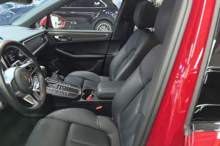 Used Porsche Macan 2021 Macan 2.0T