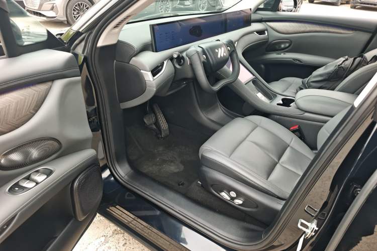 Used IM LS6 2025 Ultra-Powerful Lingxi Intelligent Enjoyment Edition
