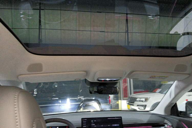 Used XPeng G6 2025 625 Long-Range Max Flagship Edition