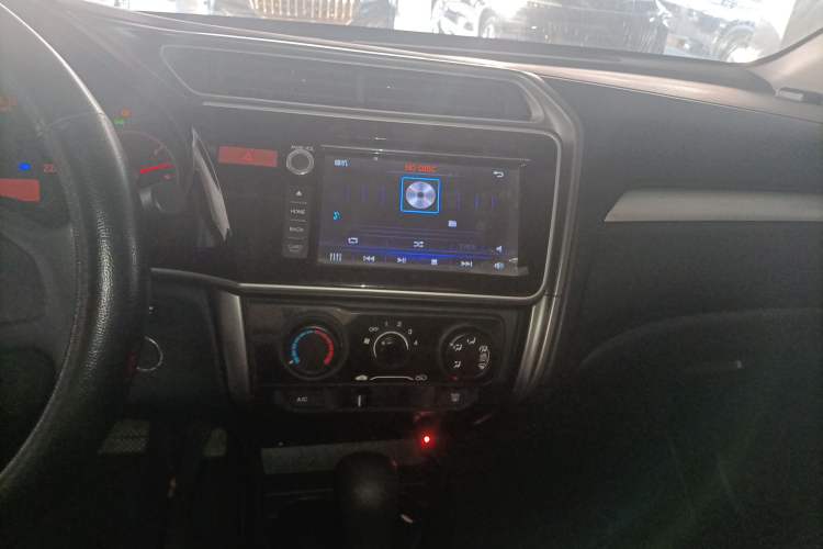 Used Honda Greiz 2016 1.5L CVT Classic Edition
