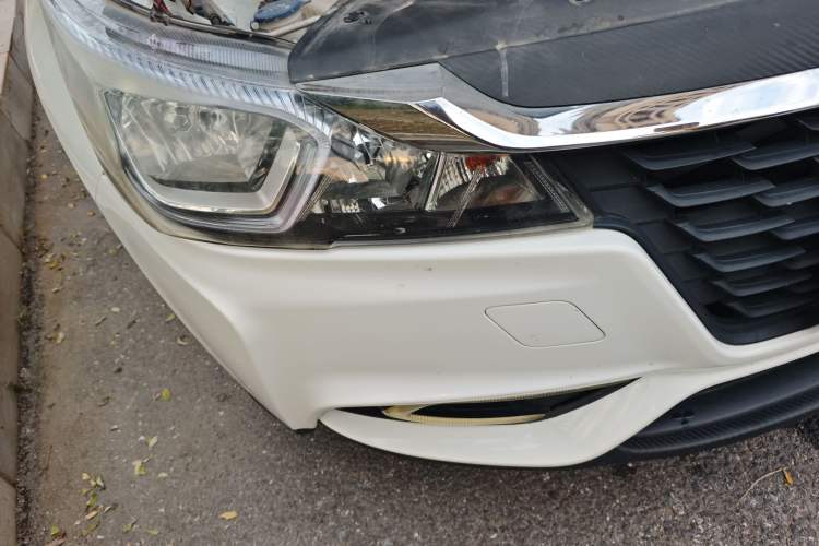 Used Luxgen S3 2016 1.6L Manual Smart Edition