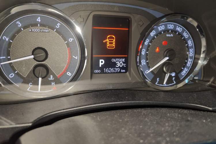 Used Toyota Corolla 2014 1.6L CVT GL-i
