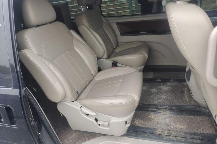 Used FORTHING Lingzhi 2019 M5 1.6L 7-Seater Luxury Model China VI Standard