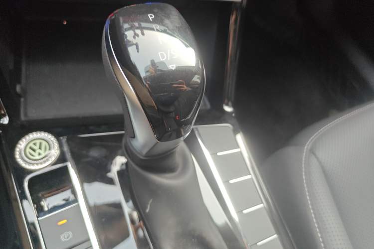 Used Volkswagen Passat 2025 Outstanding Model 330TSI Elite Edition