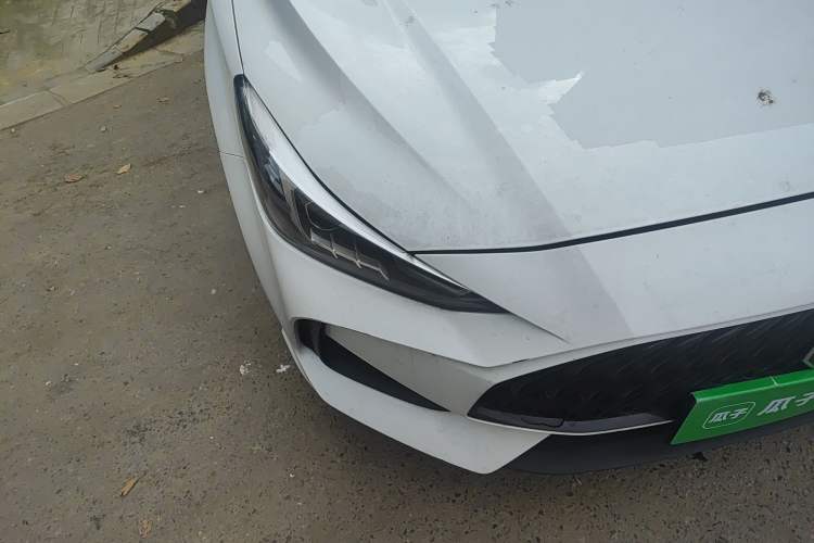 Used MG 5 2021 180 DVVT Manual Youth Luxury Edition
