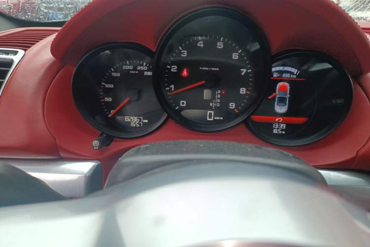 Used Porsche Boxster 2013 Boxster 2.7L
