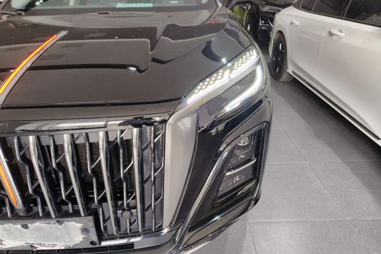 Used Hongqi HS3 2023 1.5T Two-Wheel Drive Shanwei Edition Left Front Headlight