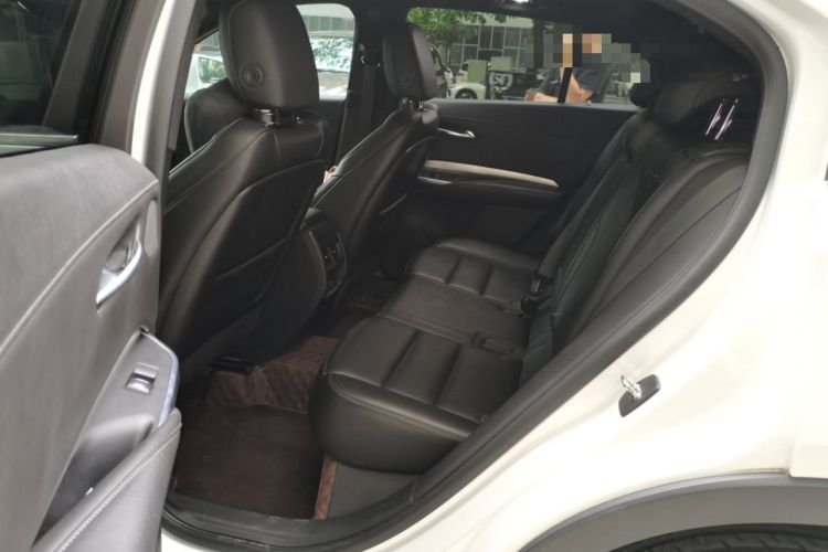 Used Cadillac XT4 2021 28T Two-Wheel Drive Leading Version