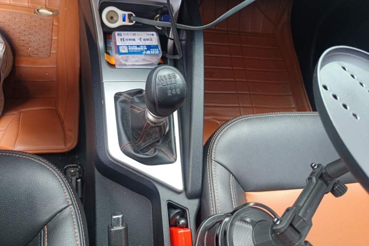 Used JAC Group Refine S3 2014 1.5L Manual Luxury Smart Model Gear Lever