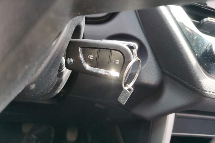 Used Toyota FRONTLANDER 2023 2.0L CVT Elite Edition
