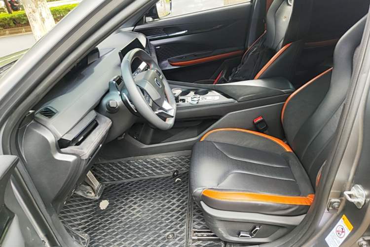Used CHANGAN UNI-V 2022 2.0T Leading-Speed Edition