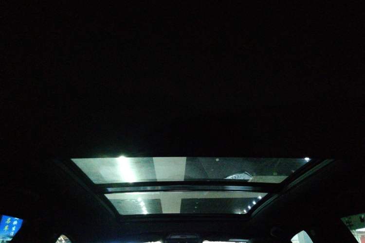 Used Cadillac XT5 2021 28T Luxury Model
