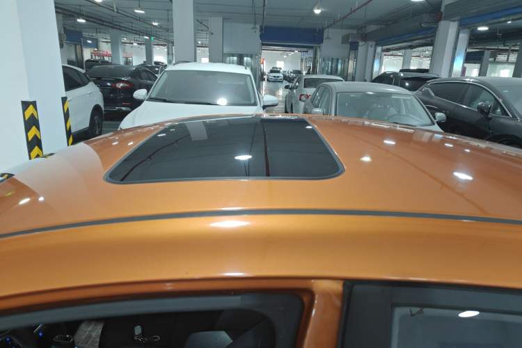 Used Hyundai Elantra (6th Generation / Lingdong) 2016 1.6L Automatic ZhiXuan – Elite Version Roof