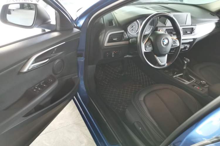 Used BMW 1 Series 2017 118i Fashion Model
