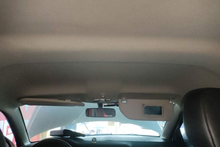 Used Citroen C3-XR 2015 1.6L Manual Pioneer Model
