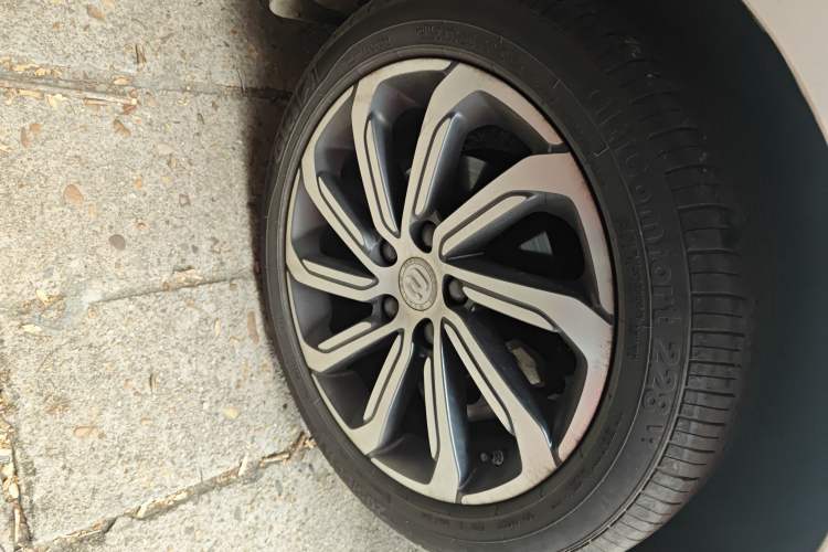 Used Geely Auto Emgrand GL 2021 UP 1.4T CVT Luxury Edition