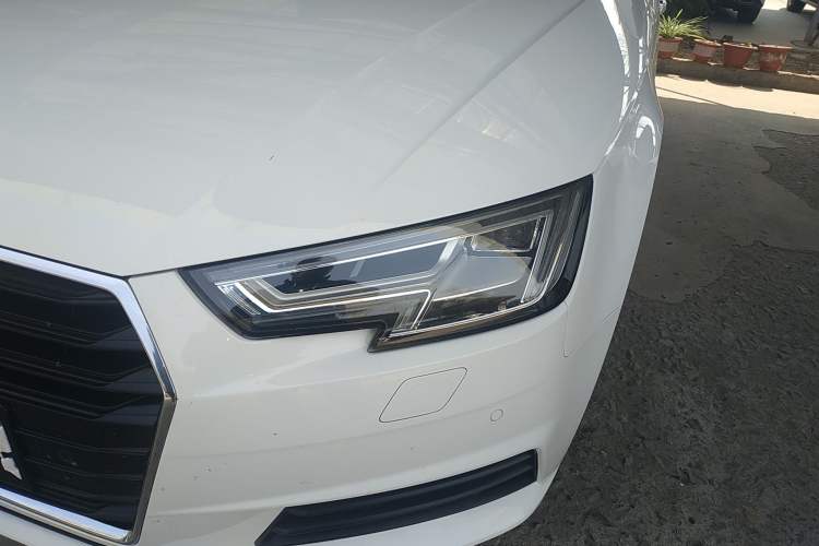 Used Audi A4L 2017 40 TFSI Fashion Model
