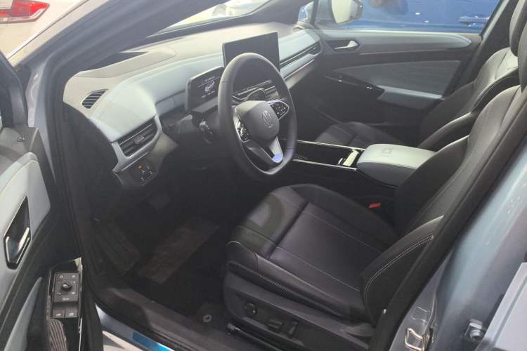 Used Volkswagen ID.4 X 2025 Smart Version Pure & Intelligent Enjoyment Edition