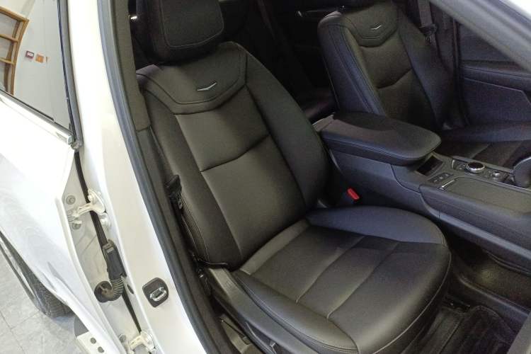 Used Cadillac XT6 2020 28T 7-Seater Four-Wheel Drive Luxury Version
