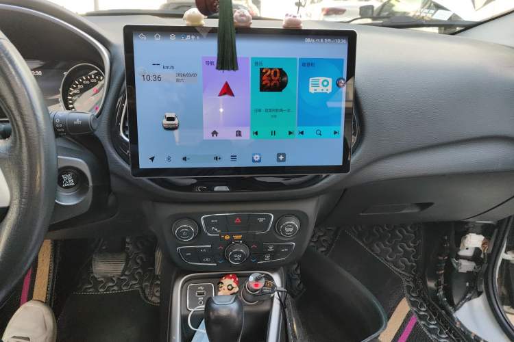 Used Jeep Compass 2017 200T Automatic Family Edition
