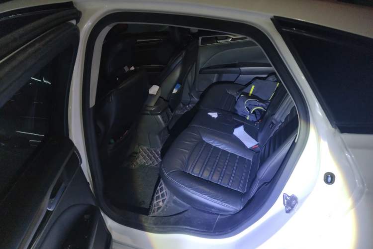 Used Ford Mondeo 2013 2.0L GTDi 200 Fashion Edition