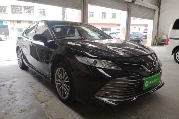 Used Toyota Camry 2019 Dual-Engine 2.5 HG Luxury Edition China VI Standard Exterior 1