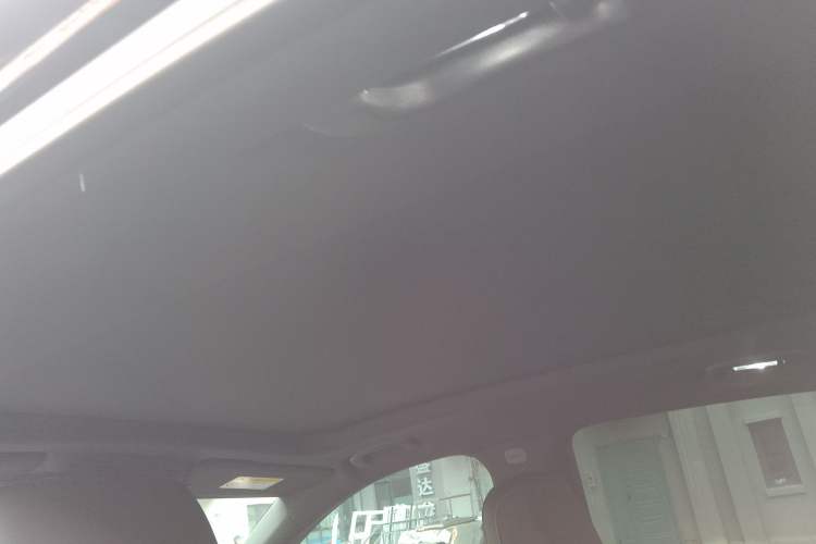 Used Cadillac XT4 2024 Facelift 28T Two-Wheel-Drive Luxury Version Headliner