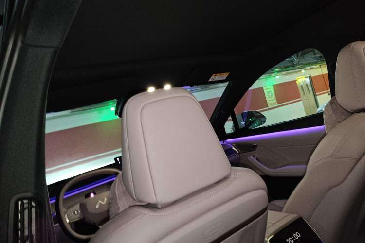 Used ONVO L60 2024 60 kWh Rear-Drive Version