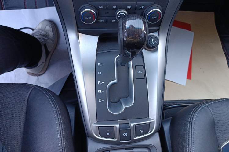 Used Chevrolet Captiva 2014 2.4L 4x4 Flagship Edition 7 Seats