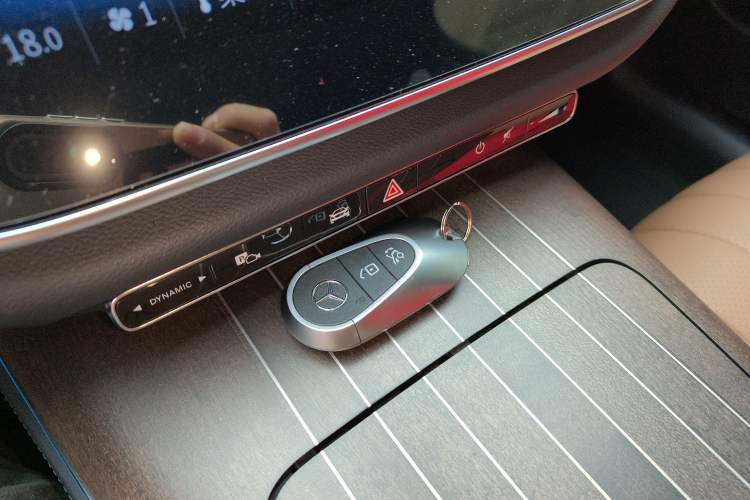 Used Mercedes-Benz E-Class 2025 E 300 L Stylish Model