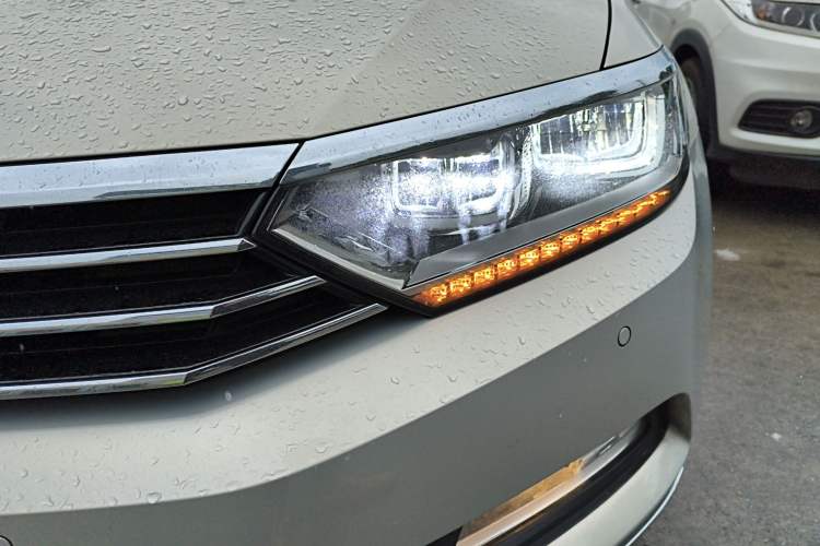 Used Volkswagen Magotan 2019 330TSI DSG Luxury Version China VI Standard
