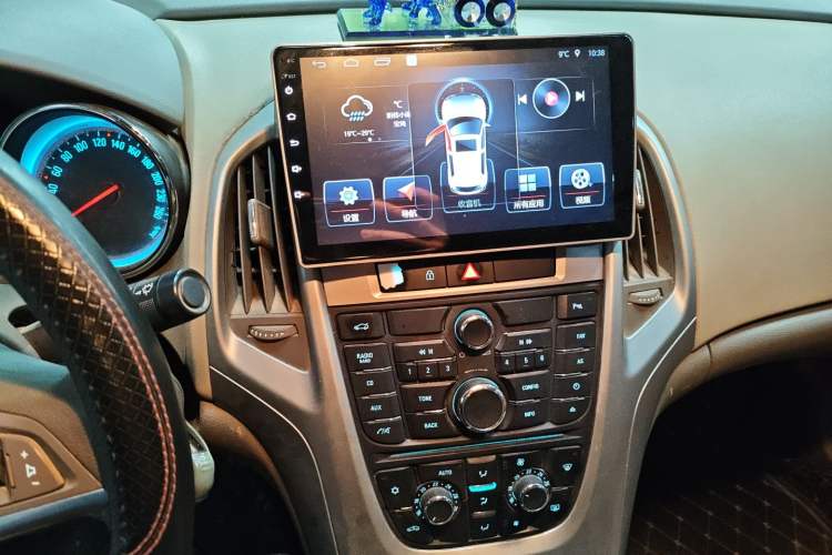 Used Buick GT 2013 GT 1.6L Manual Entry-Level Model Audio And AC Panel