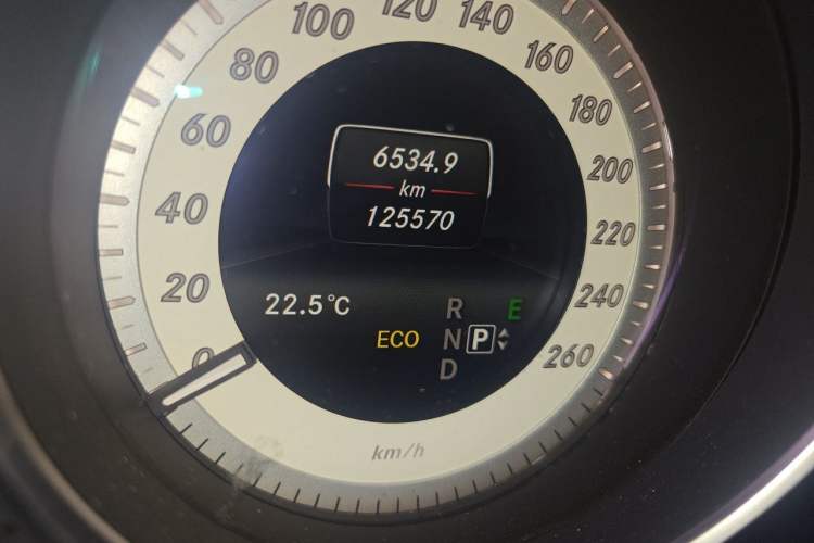 Used Mercedes-Benz E-Class 2015 E 320 L Sport 4MATIC
