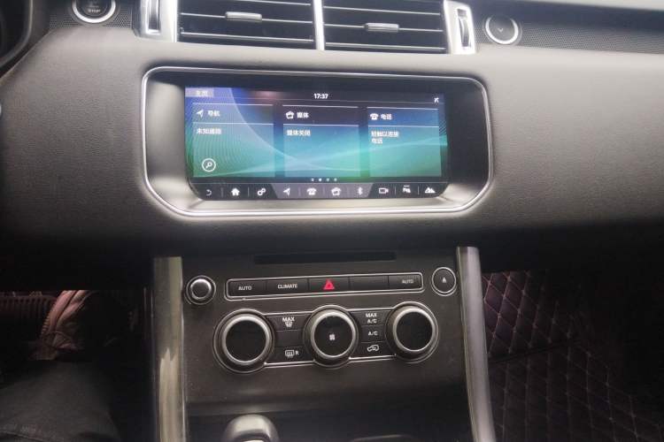 Used Land Rover Range Sport 2017 3.0 SC V6 SE
