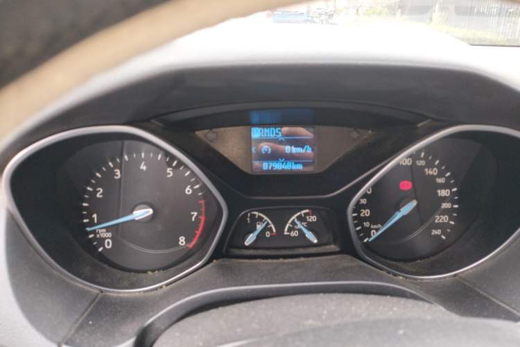 Used Ford Focus 2017 Sedan 1.6L Automatic Fashion Edition Smart Drive Version
