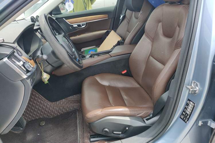 Used Volvo S90 2020 T5 Zhiyi Luxury Edition Left Front Seat