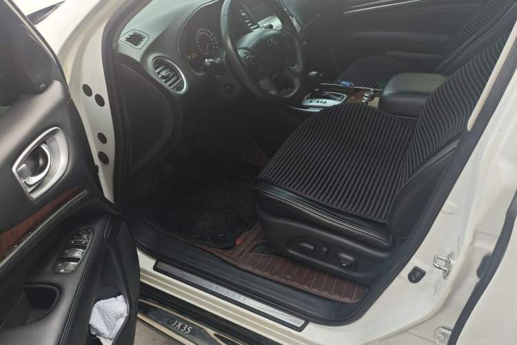 Used Infiniti JX 2013 JX35 4x4 All-Terrain Edition Driver Seat